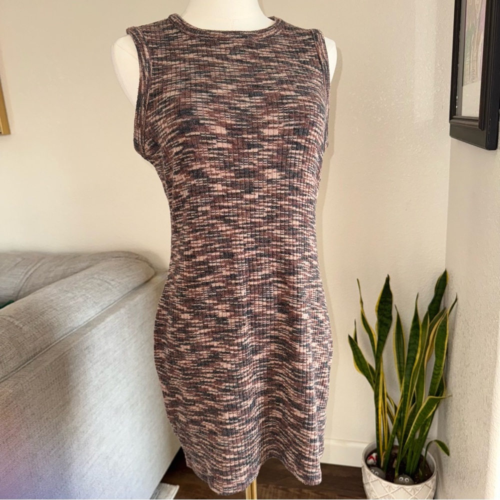 H&M Dress Sleeveless Medium Ribbed Brown Pink Knit Bodycon Stretch M Boho Chic